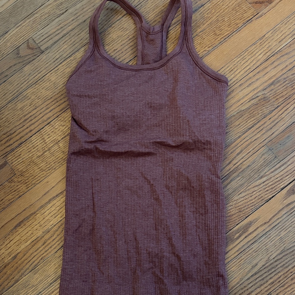 Lululemon tank top with built in bra